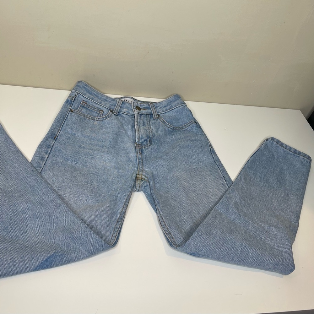 Lioness straight leg jeans size XSMALL